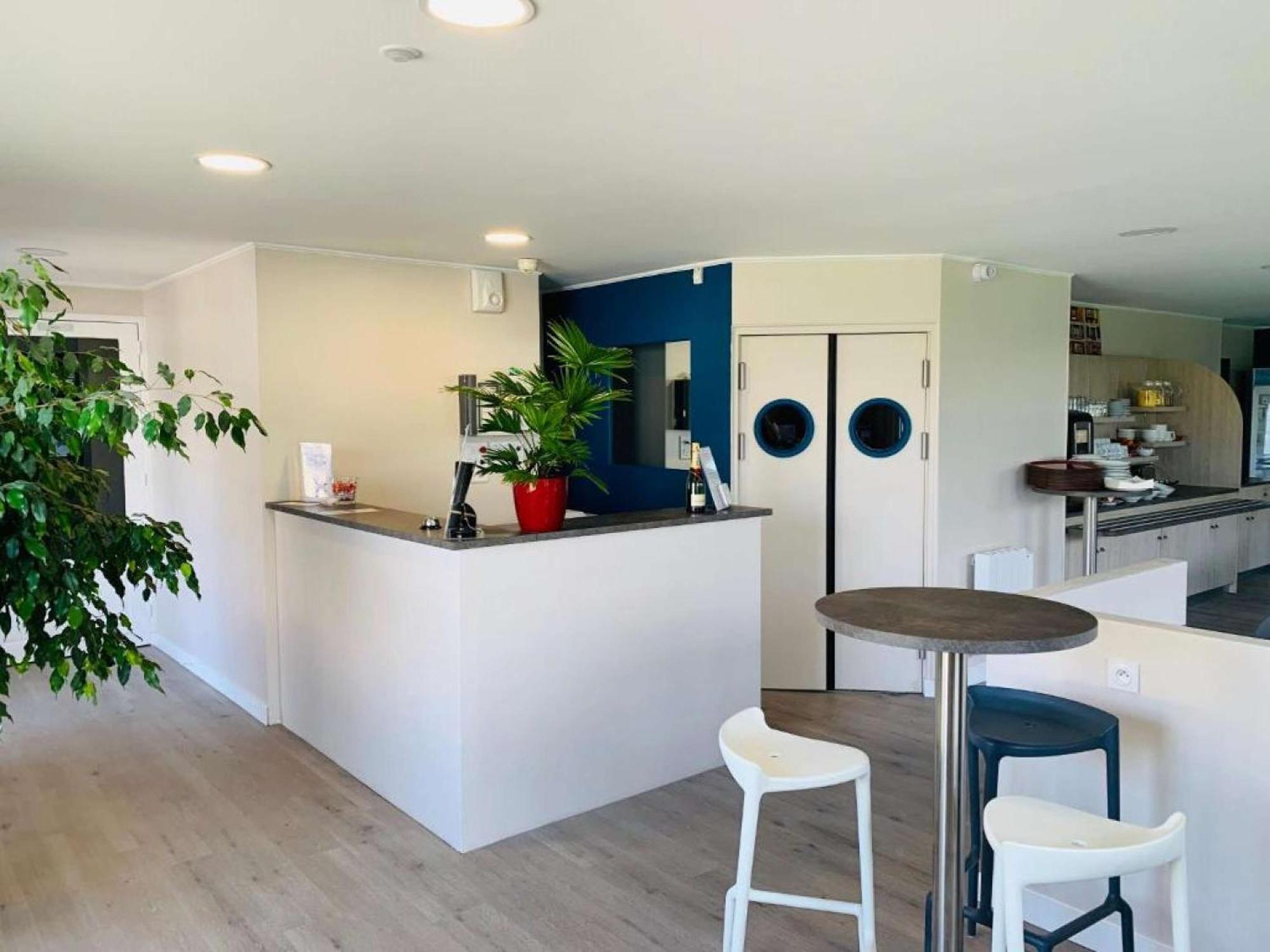 Brit Hotel Confort Morlaix Saint-Martin-des-Champs  Zewnętrze zdjęcie